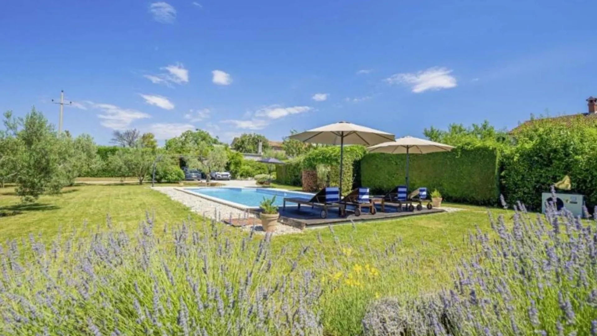 Poolside Grand Retreat Villa Vošteni Kroatië