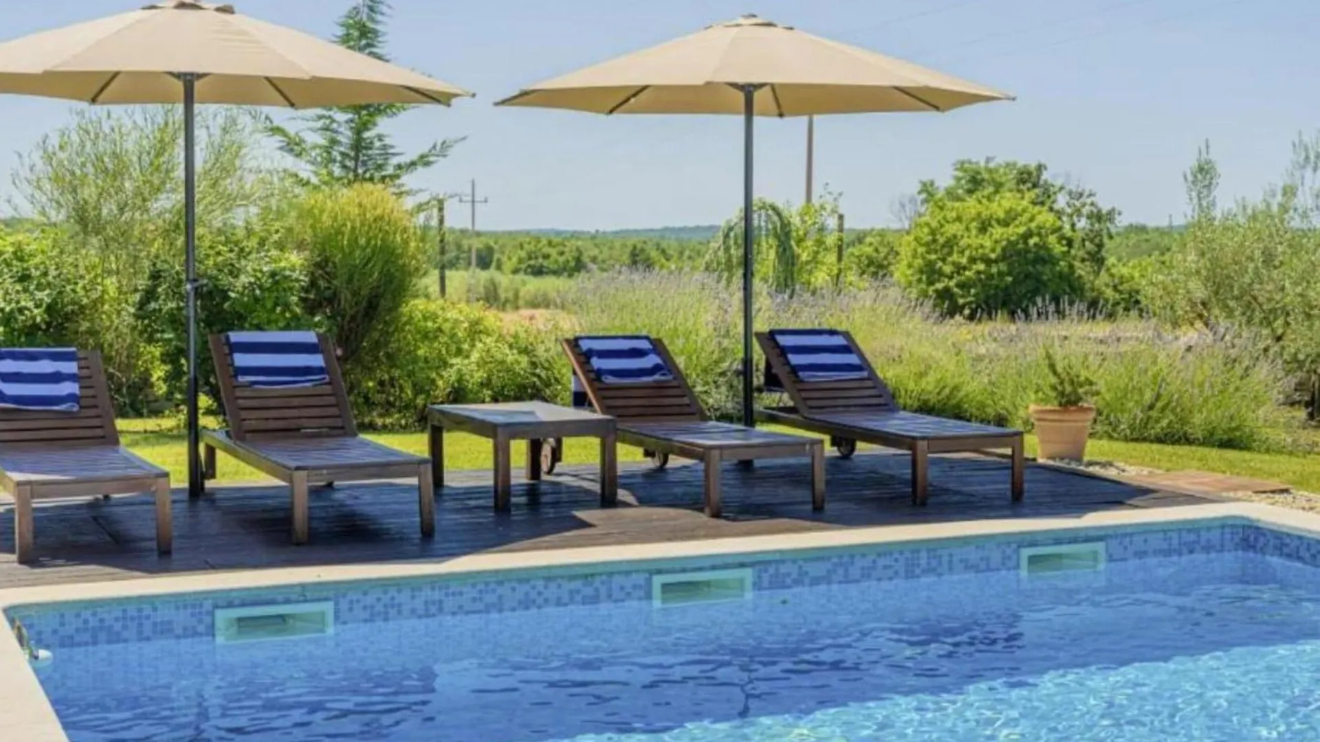 Poolside Grand Retreat Villa Vošteni Kroatien