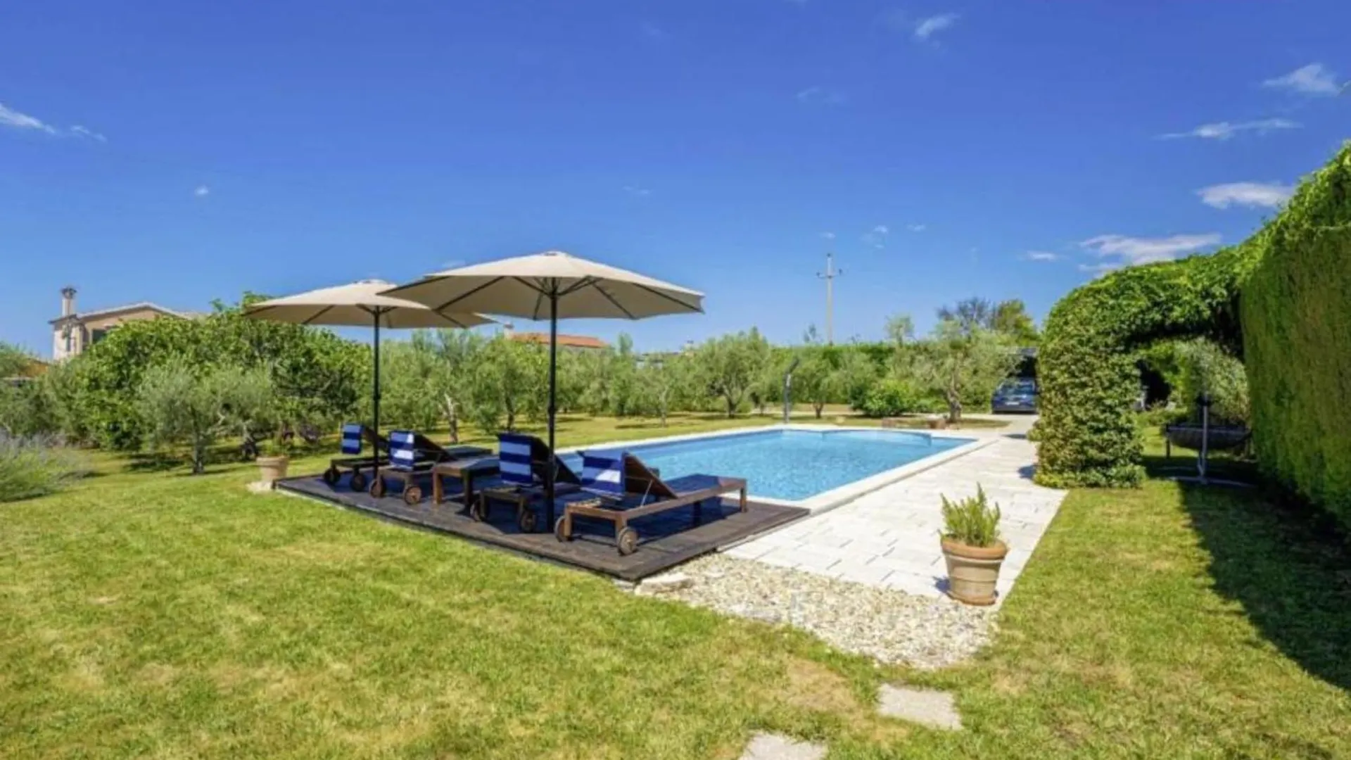 Poolside Grand Retreat Villa Vošteni Kroatië